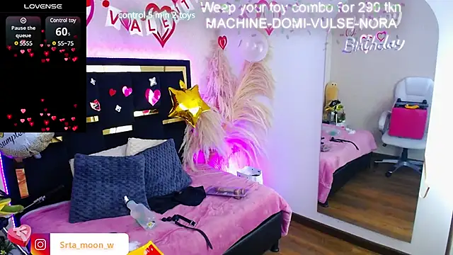 Moon Water   online show from 03-11-25, 08:31