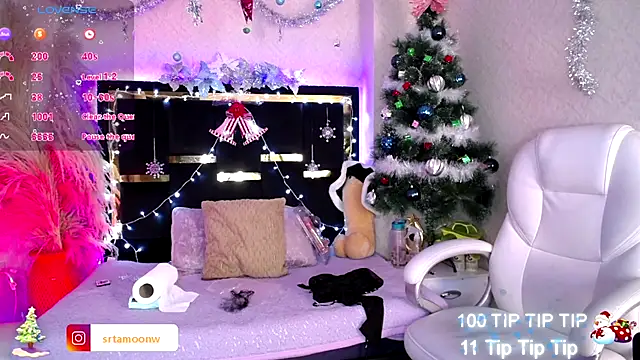 Moon Water   online show from 11-28-25, 10:29