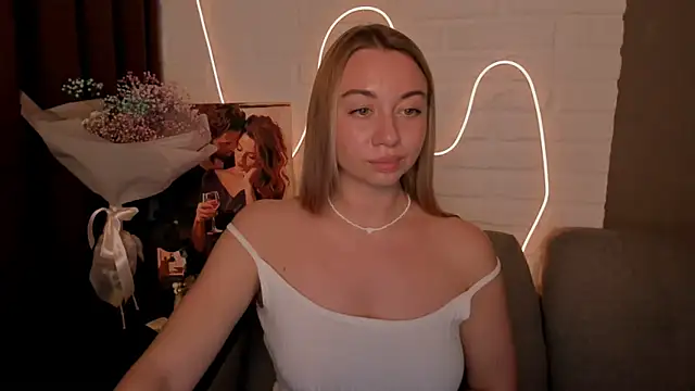 DanielaWisse online show from 12-26-24, 05:47