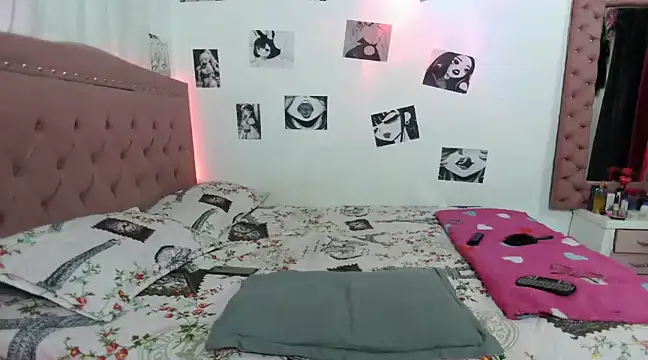 CAMI CRIS01 online show from 12-04-24, 11:30