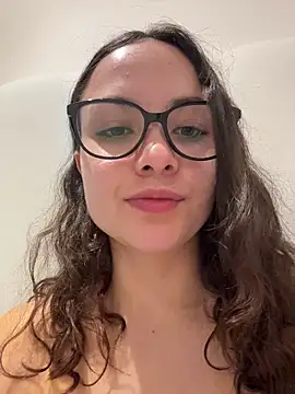 Megan Rodrigo online show from 06-14-26, 05:09
