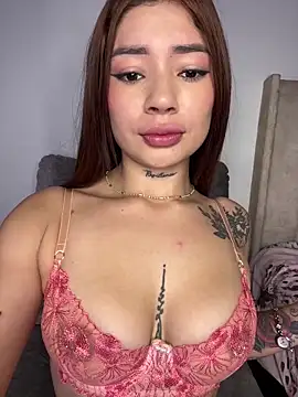 Roxanne 08 online show from 03-12-25, 07:13