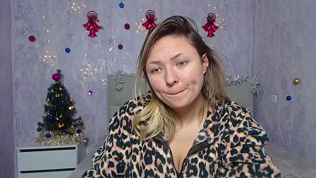 SallyVerda online show from 01-07-25, 04:08