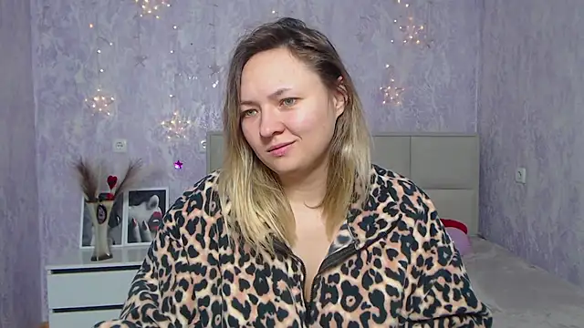 SallyVerda online show from 01-14-25, 06:38