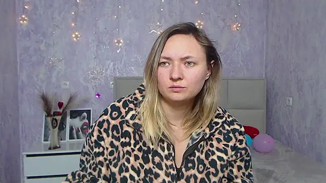 SallyVerda online show from 01-15-25, 04:15