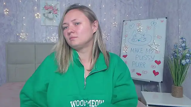 SallyVerda online show from 10-13-25, 05:35