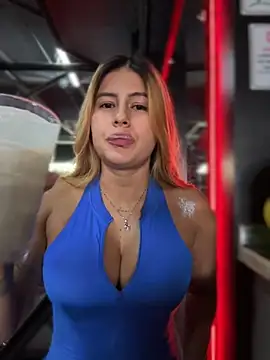 Amber Martins  online show from 10-05-25, 05:33