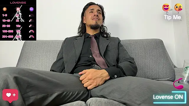 Tom blunt96 online show from 10-21-25, 02:56