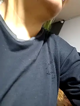 lucky-leah online show from 10-01-25, 04:07