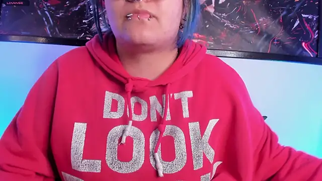 lucky-leah online show from 05-02-26, 04:17