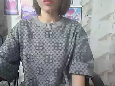 Love bug15 online show from 03-13-25, 12:02