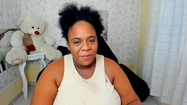 Snapshot of bbw_charlote chatting on 04-18-26, 12:09 bbw charlote online show from 04-18-26, 12:09
