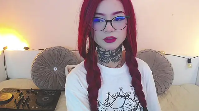 Isabella  dark online show from 12-04-24, 09:13