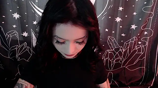 Isabella  dark online show from 01-06-25, 10:15