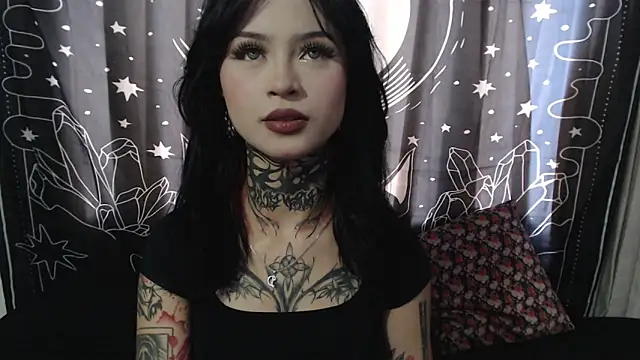 Isabella  dark online show from 01-16-25, 08:46