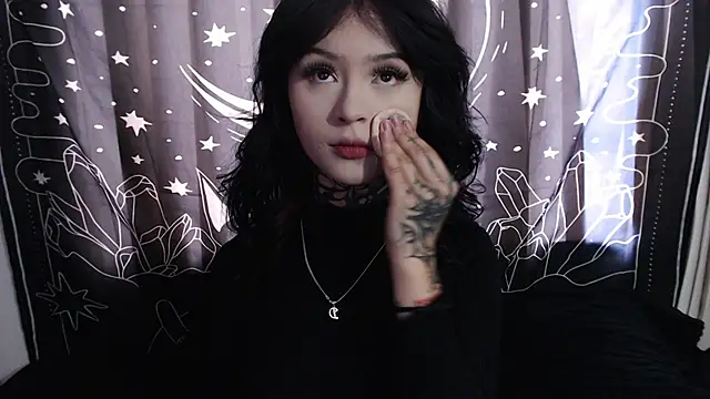 Isabella  dark online show from 01-17-25, 09:06