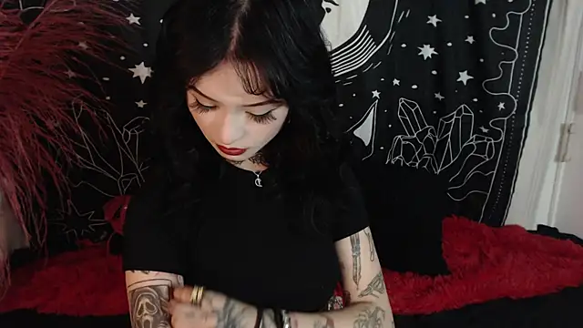 Isabella  dark online show from 02-06-25, 12:00