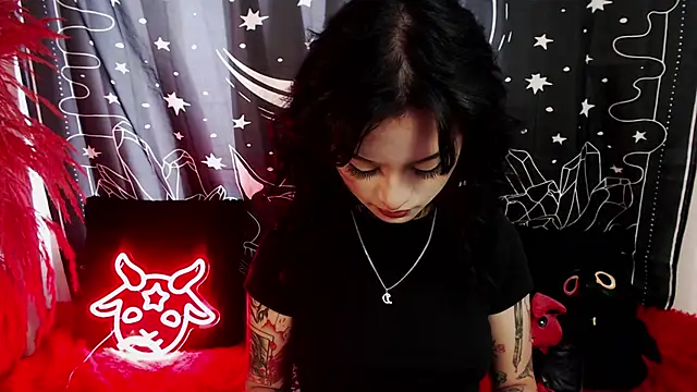Isabella  dark online show from 03-11-25, 08:42