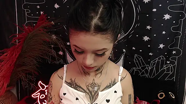 Isabella  dark online show from 03-15-25, 06:10