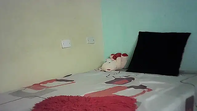 JuliaMack online show from 12-20-24, 05:57