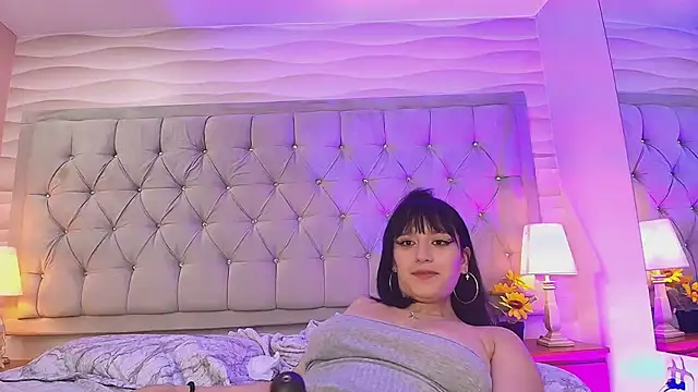 Snapshot of AlissonLopez_ chatting on 02-21-25, 10:17 AlissonLopez online show from 02-21-25, 10:17