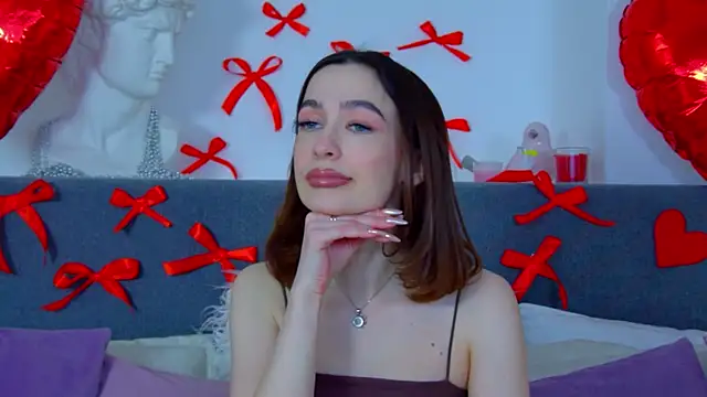 Snapshot of MarieKarma chatting on 02-19-25, 12:57 MarieKarma online show from 02-19-25, 12:57