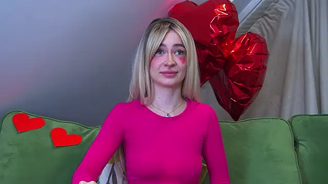 Snapshot of MarieKarma chatting on 02-28-25, 07:14 MarieKarma online show from 02-28-25, 07:14