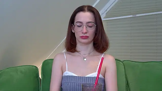 Snapshot of MarieKarma chatting on 03-14-25, 09:32 MarieKarma online show from 03-14-25, 09:32