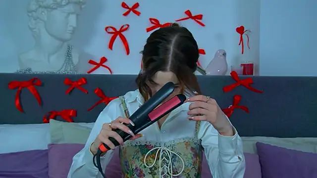 Snapshot of MarieKarma chatting on 03-21-25, 09:34 MarieKarma online show from 03-21-25, 09:34