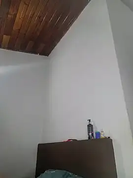 NATALIA MAGICK online show from 10-18-25, 12:57