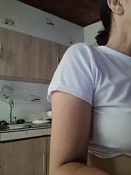 NATALIA MAGICK online show from 10-29-25, 05:25