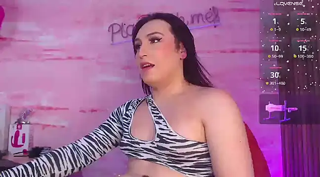 Snapshot of scarlett_taylor007 chatting on 03-04-25, 05:45 scarlett taylor007 online show from 03-04-25, 05:45