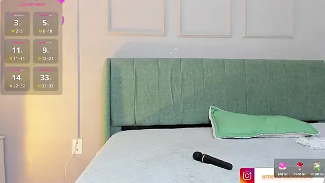 Sussanewolf online show from 10-13-25, 12:16