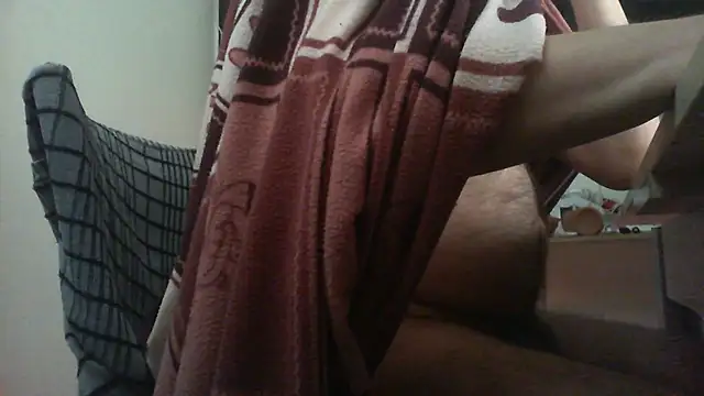 Snapshot of thekeys chatting on 03-08-26, 07:56 thekeys online show from 03-08-26, 07:56