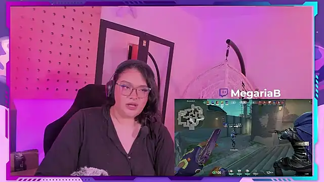 Snapshot of MegariaB chatting on 07-31-26, 03:50 MegariaB online show from 07-31-26, 03:50