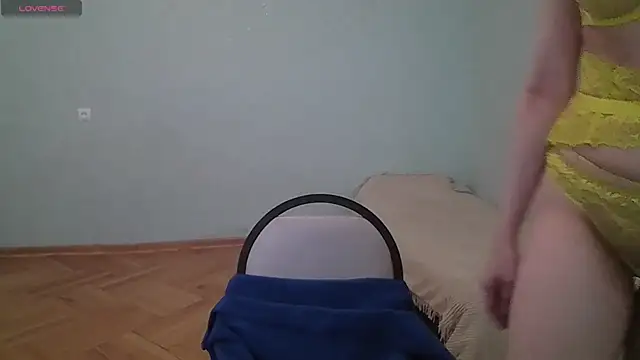 LanaDreamX online show from 01-12-25, 08:04