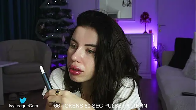 ivyleague  online show from 12-20-24, 06:29