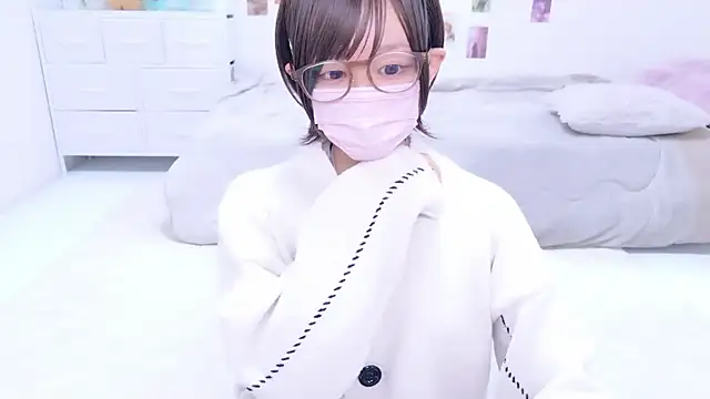 Snapshot of 963_kurumi chatting on 10-13-25, 12:32 963 kurumi online show from 10-13-25, 12:32