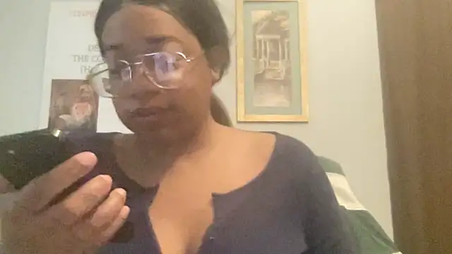 MommyConfident online show from 05-24-26, 07:52
