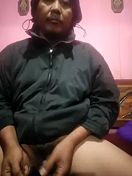 Snapshot of Dodoldolly chatting on 11-01-25, 06:43 Dodoldolly online show from 11-01-25, 06:43