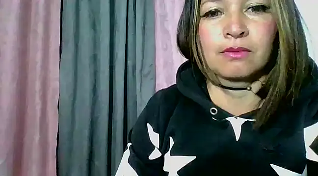 Devil Sara online show from 01-13-25, 12:19