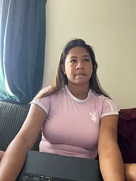 VanessaBling online show from 09-28-25, 03:06