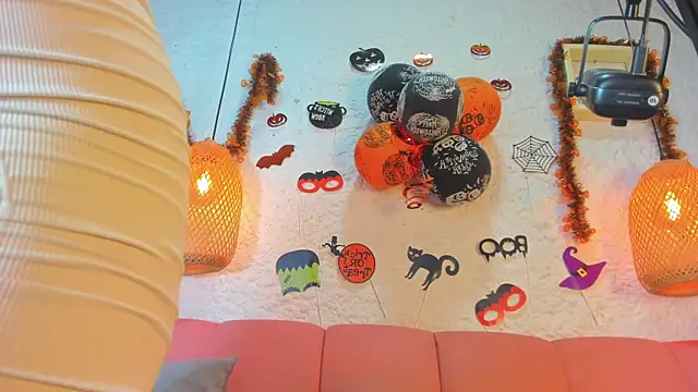 emiily s online show from 10-30-25, 12:06