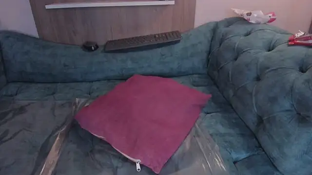 Snapshot of BrendaBrooks chatting on 03-08-25, 05:54 BrendaBrooks online show from 03-08-25, 05:54