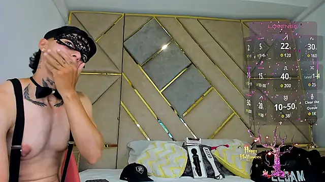 AmberAdams  online show from 10-31-25, 02:07