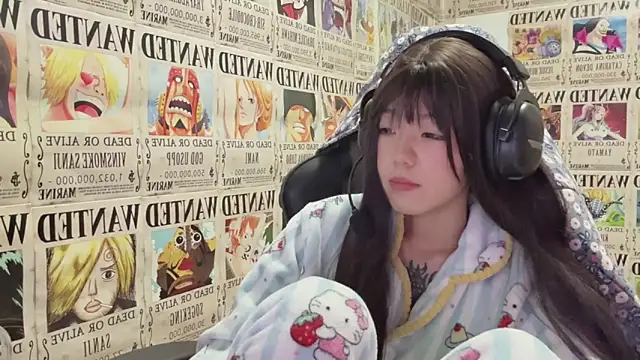 SNAKEgirlQAQ online show from 09-23-25, 06:22
