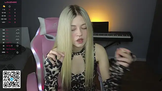 mybunnywendy online show from 02-23-25, 02:25