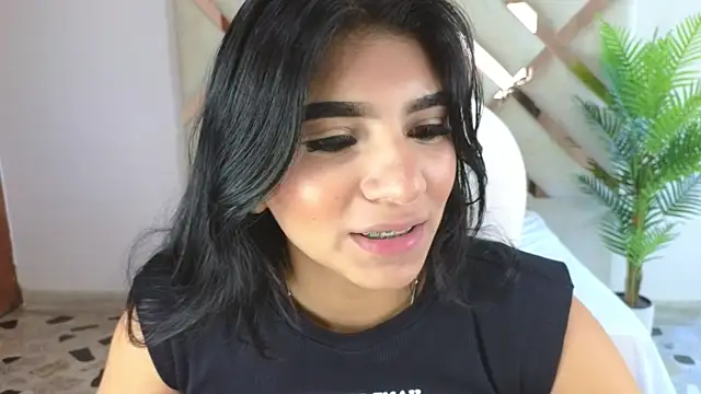maiaa ruiz online show from 01-29-25, 01:28