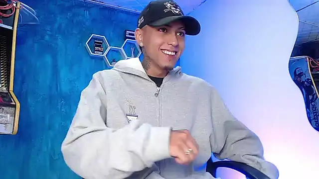 Liam lee online show from 01-17-25, 01:03