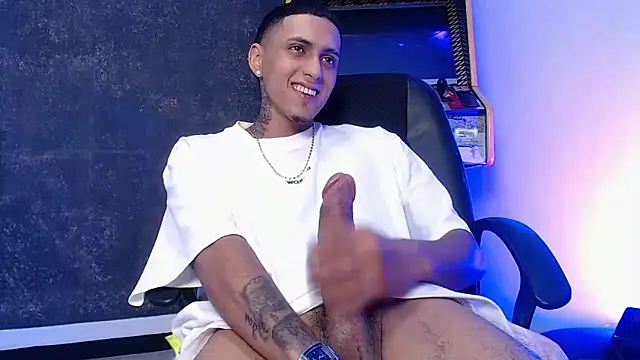 Liam lee online show from 03-01-25, 04:22